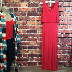 🍁🍁 Kismet Size Medium, Coral, Color,maxi